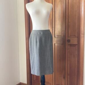Madison Studio Pencil Skirt, Size 4